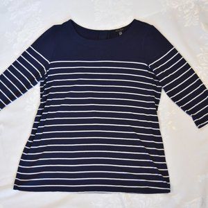 Laila Jayde Navy & White Knit Tunic Top 3/4 Sleeve, Back Button, Large